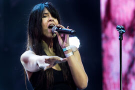 7 - Maria Mena