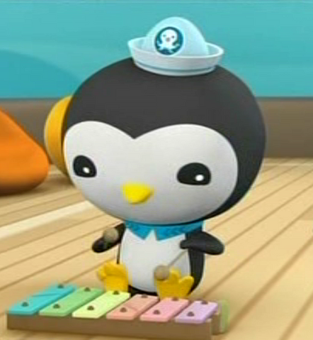 File:Peso playing his Xylophone.png