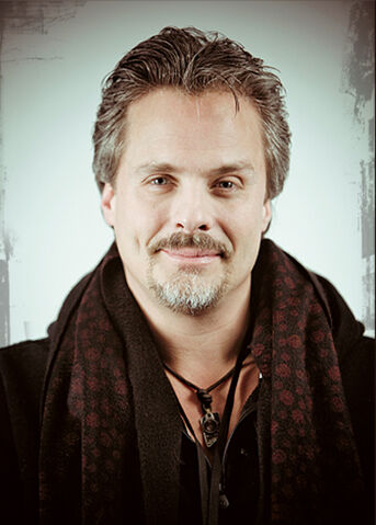 File:Lorne Lanning.jpg