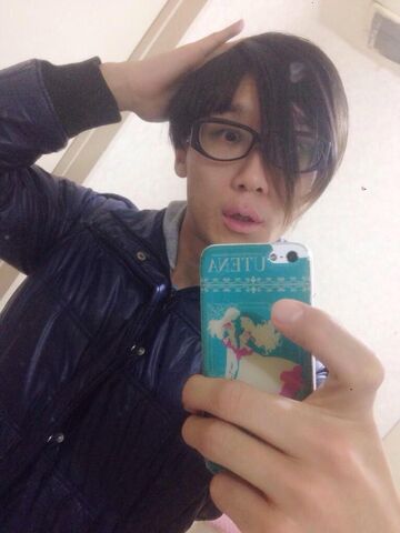 File:Gets selca.jpg