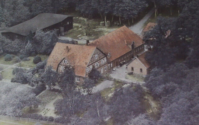 Datei:Leitzmannshof-von-oben.jpg