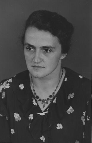 Datei:Martha Oelfkejung.jpg