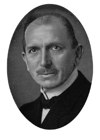 Datei:Heinrich Eggersglüß.jpg