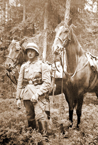 Datei:August oelfke armee 02.jpg