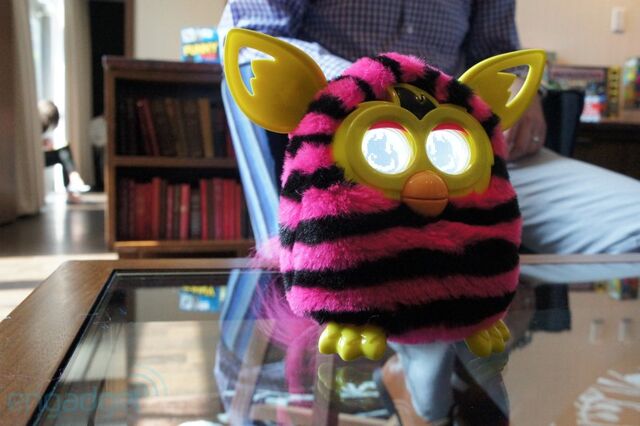 File:Furby-gall2012-03-2919-59-22800.jpg
