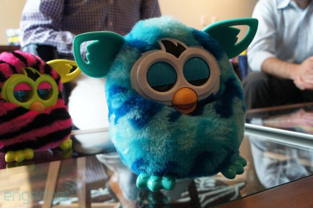 File:Furby-gall2012-03-2919-58-47800.jpg