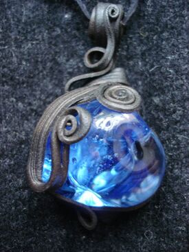 Blue-power---pendant 3