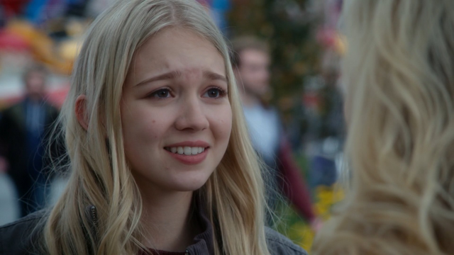 File:4x10 Emma(4).png