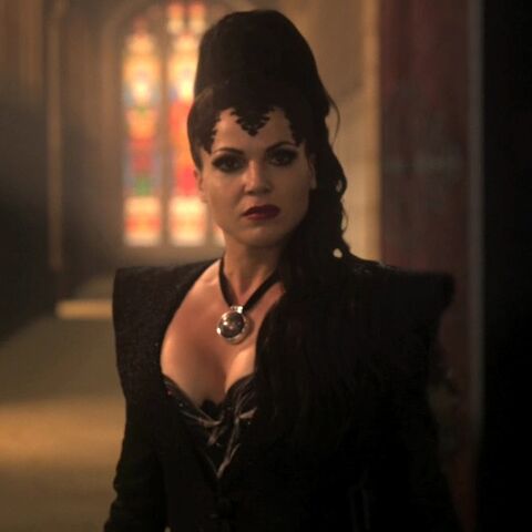 Ficheiro:Rainha-01.jpg
