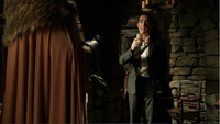 4x22 Rumplestiltskin Réécrit Lumineux Isaac Heller verre d'eau trouble goût rencontre.png