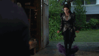 6x06 Méchante Reine dissociée sérum téléportation fumée garage maison Swan Henry Mills