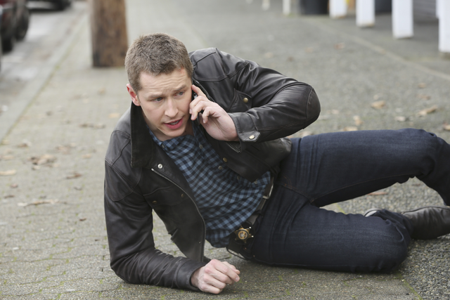 Fichier:2x16 Photo promo 2.png