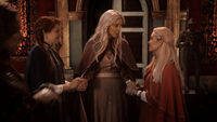 4x07 helga ingrid gerda rumplestiltskin.png