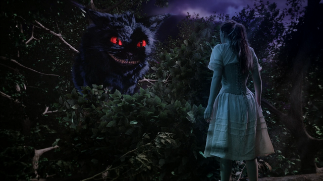 Fichier:W1x01 Chat du Cheshire Alice dos sourire arbre branches feuillage.png