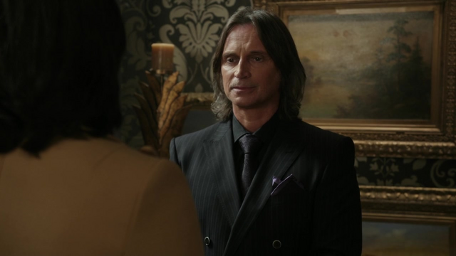 Fichier:3x09 Regina M. Gold demande de l'aide obtenir enfant adoption.png