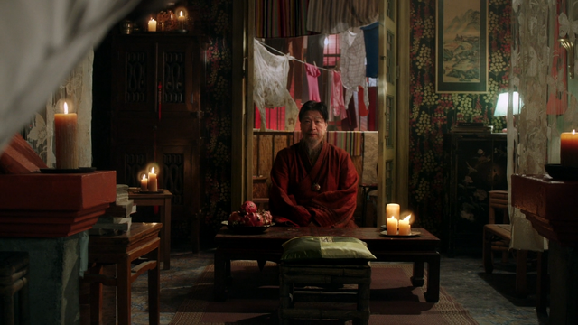 Fichier:2x18 Le « Dragon » apparition retour August Booth.png