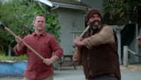 5x02 Leroy Joyeux Roi Arthur pioches provocation.png