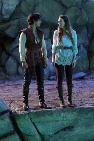 Fichier:W1x01 Photo promo 7.png