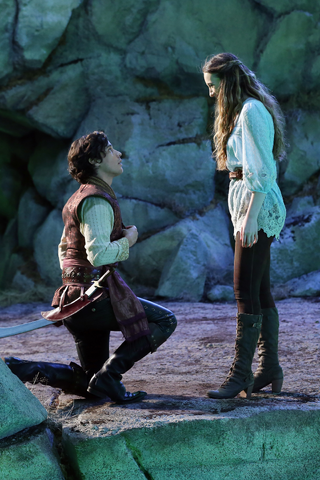 Fichier:W1x01 Photo promo 15.png