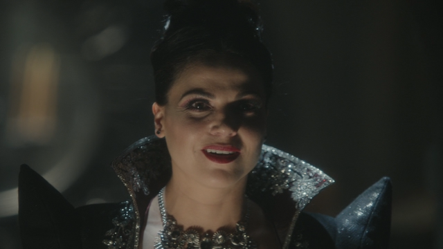 Fichier:4x10 Regina Mills Méchante Reine retour.png