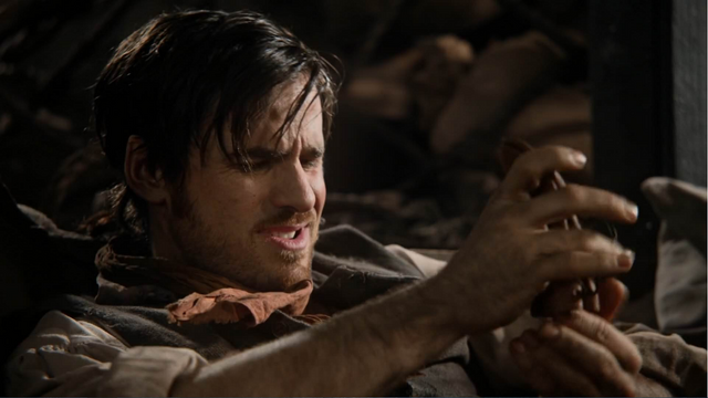Fichier:5x15 Killian Jones argent marine tentative raisonner frère Liam seul échec.png