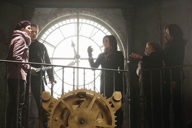 Fichier:2x15 Photo promo 18.png