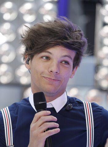 File:Louis-tomlinson-1369592906.jpg