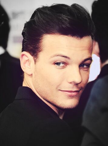 File:1d-harry-styles-liam-payne-louis-tomlinson-Favim.com-571983.jpg