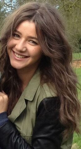 File:Eleanor-calder-bio-pic120724190806.jpg
