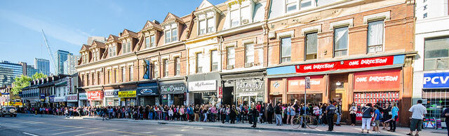 File:Store toronto.jpg