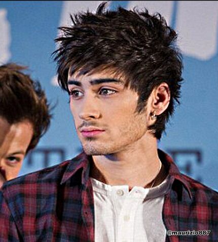File:Zayn malik cute photoshoot...jpg