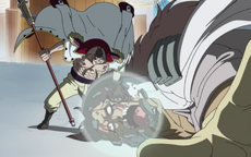Shirohige Mengalahkan Ronse