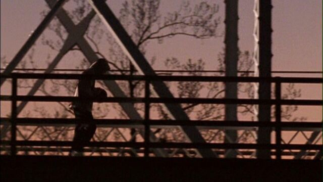 File:101lukeonbridge.jpg