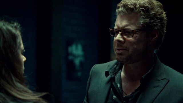 File:OrphanBlackS01E07-2025.jpg