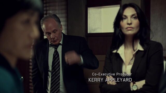 File:OrphanBlackS01E07-0321.jpg