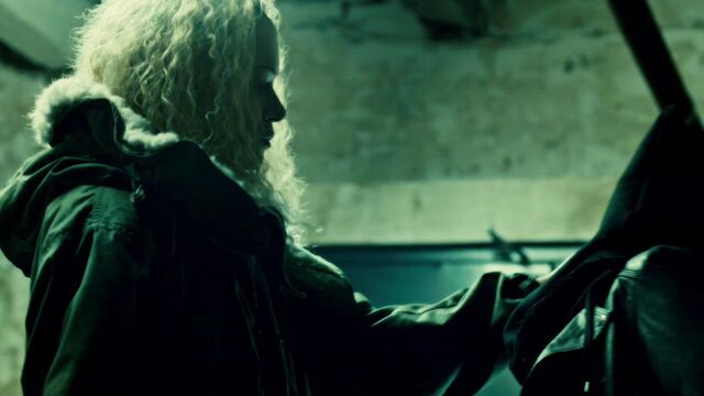 File:OrphanBlackS01E07-2203.jpg