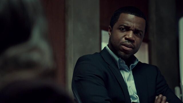 File:OrphanBlackS01E08-0958.jpg