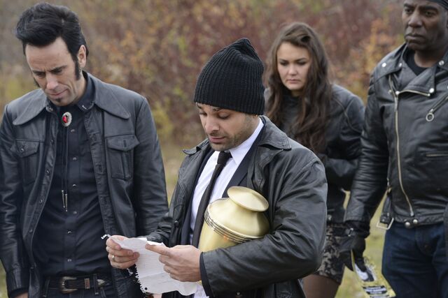 File:1x01-23.jpg