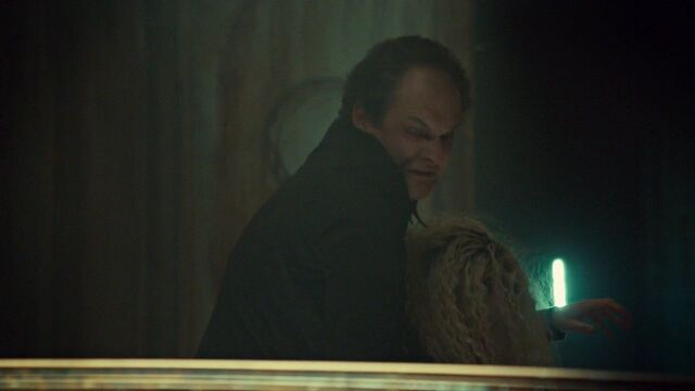 File:OrphanBlackS01E090759.jpg