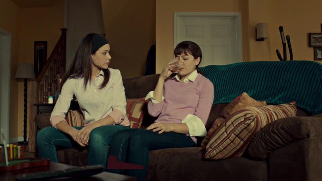 File:OrphanBlackS01E06-1333.jpg