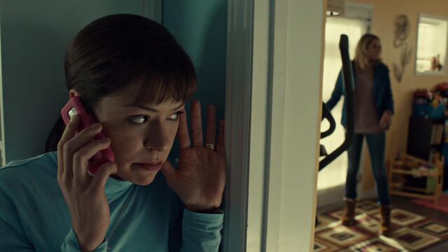 File:OrphanBlackS01E08-0211.jpg