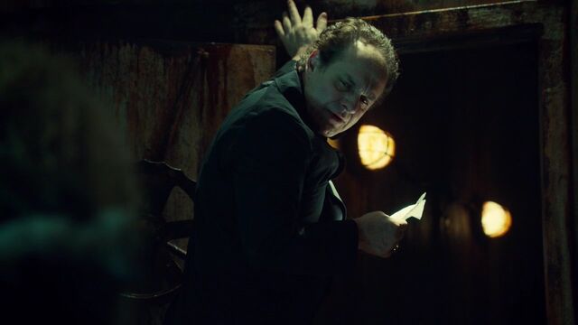 File:OrphanBlackS01E090429.jpg