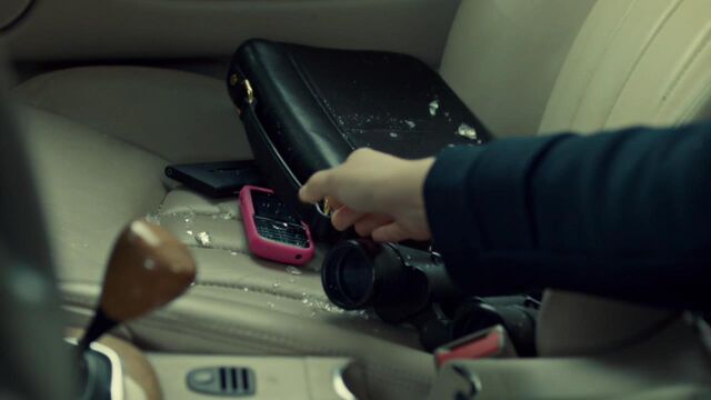 File:OrphanBlackS01E01-2548.jpg