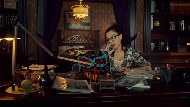 File:OrphanBlackS01E091198.jpg
