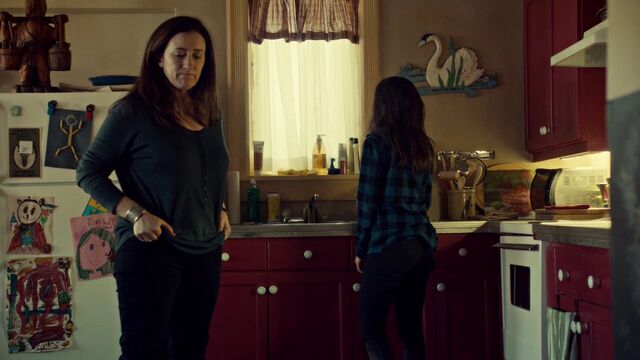 File:OrphanBlackS01E091688.jpg