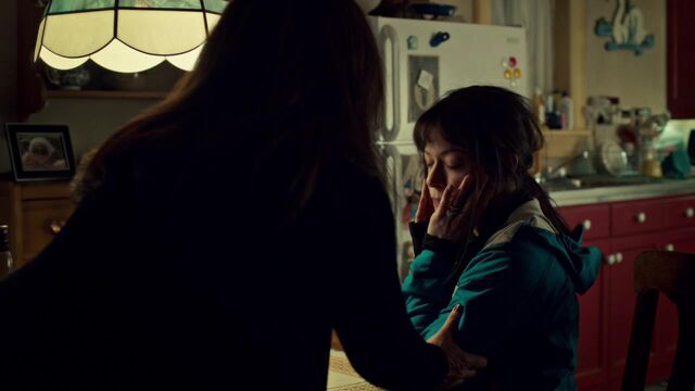 File:OrphanBlackS01E08-2095.jpg