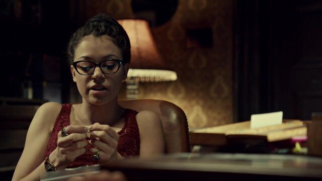 File:OrphanBlackS01E07-0078.jpg