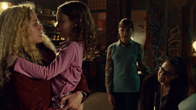 File:OrphanBlack2x10HelenaKiraAlisonCosima.jpeg