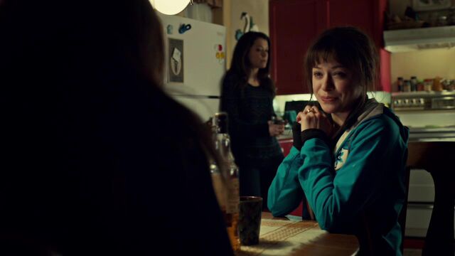 File:OrphanBlackS01E08-2016.jpg
