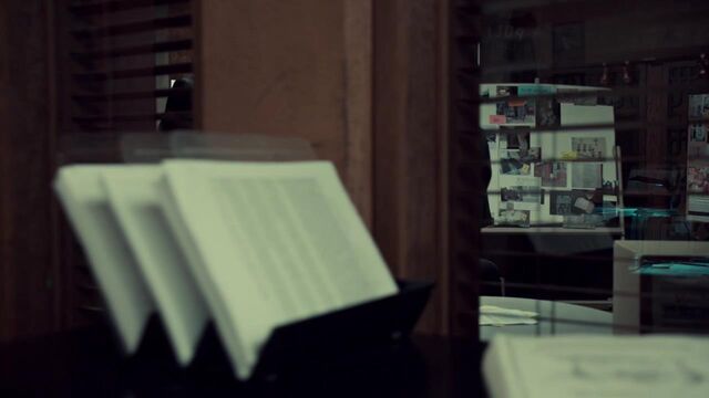 File:OrphanBlackS01E08-0825.jpg